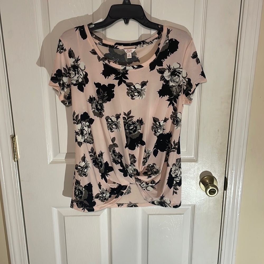 Candies brand size medium. Dress shirt